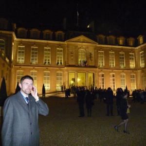 Dans la cour de l'Elysée